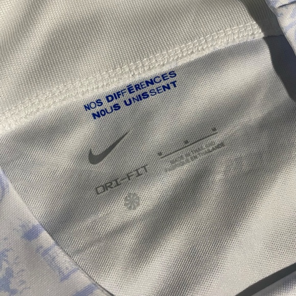Nike France Football Away Jersey 2022/2023 - Picture 2 of 2